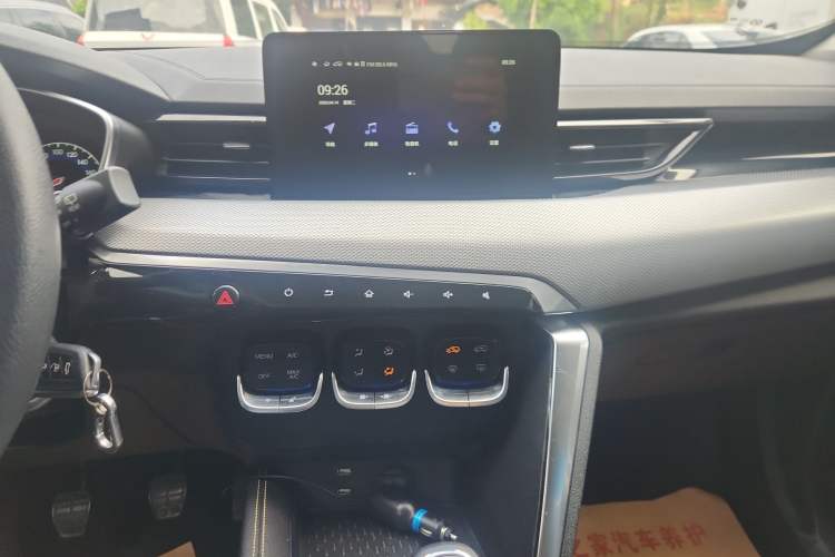 Used BAIC Beijing X3 2019 1.5T Manual Glory Edition Audio And AC Panel