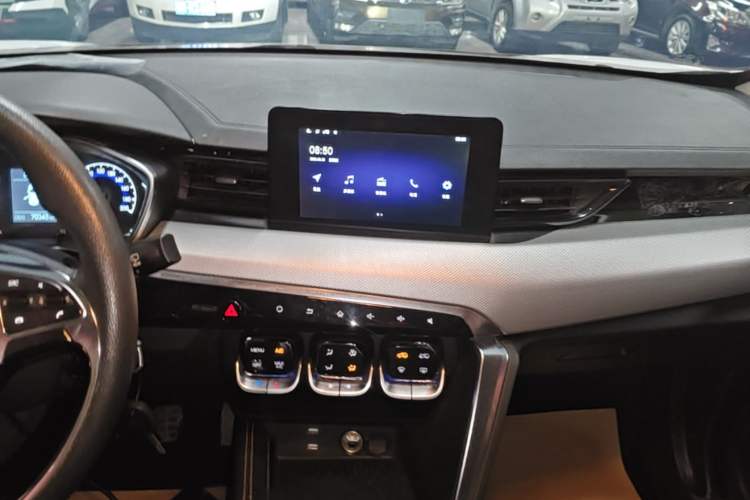 Used BAIC Beijing X3 2019 1.5T Manual Glory Edition Audio And AC Panel