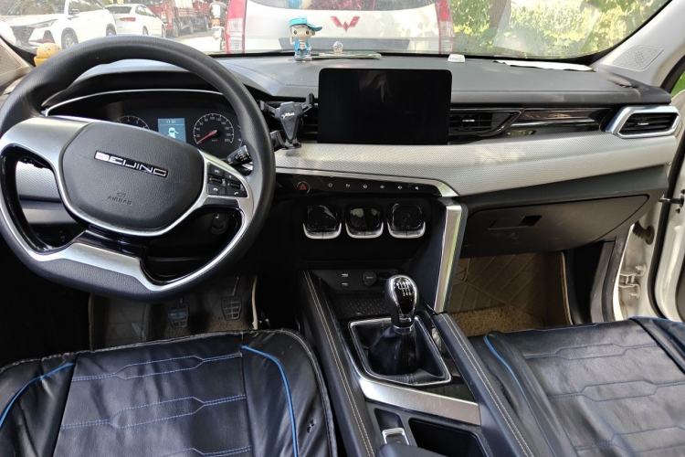 Used BAIC Beijing X3 2019 1.5T Manual Glory Edition Center Console