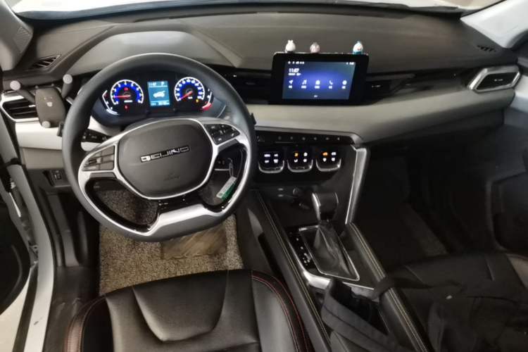 Used BAIC Beijing X3 2019 1.5T CVT Glory Edition Center Console