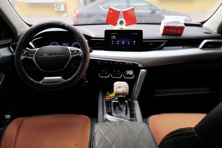 Used BAIC Beijing X3 2019 1.5T CVT Glory Edition Center Console