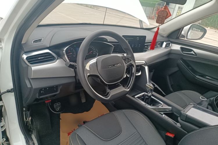 Used BAIC Beijing X3 2019 1.5L Manual Glory Edition Center Console