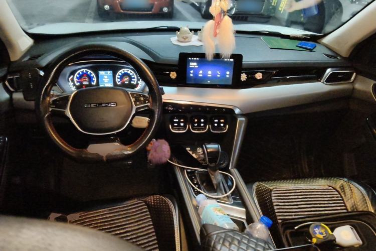 Used BAIC Beijing X3 2019 1.5T CVT Glory Edition Center Console
