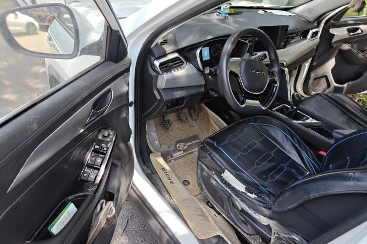 Used BAIC Beijing X3 2019 1.5T Manual Glory Edition Driver Seat