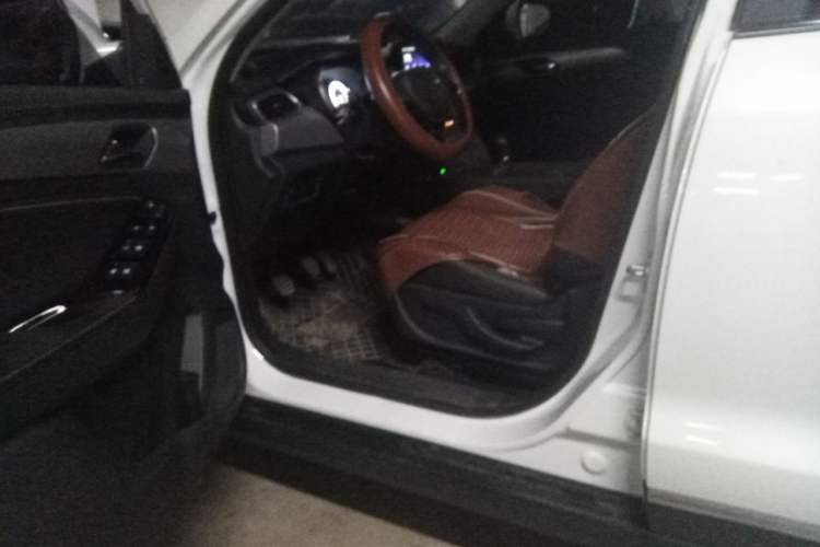 Used BAIC Beijing X3 2019 1.5T Manual Glory Edition Driver Seat