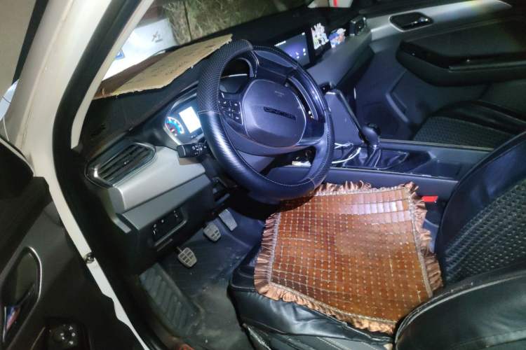 Used BAIC Beijing X3 2019 1.5T Manual Glory Edition Driver Seat