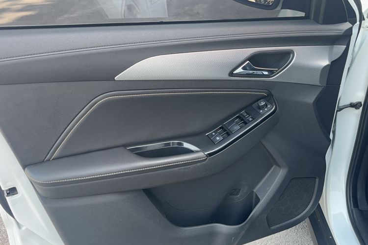 Used BAIC Beijing X3 2019 1.5T CVT Glory Edition Driver Seat
