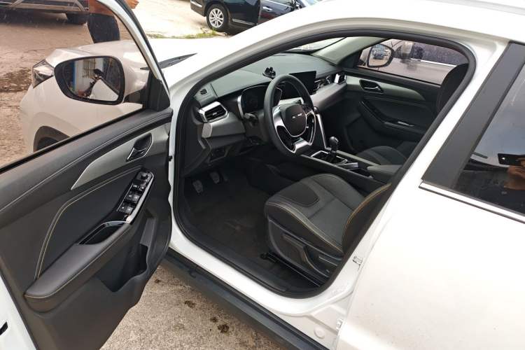Used BAIC Beijing X3 2019 1.5T Manual Glory Edition Driver Seat