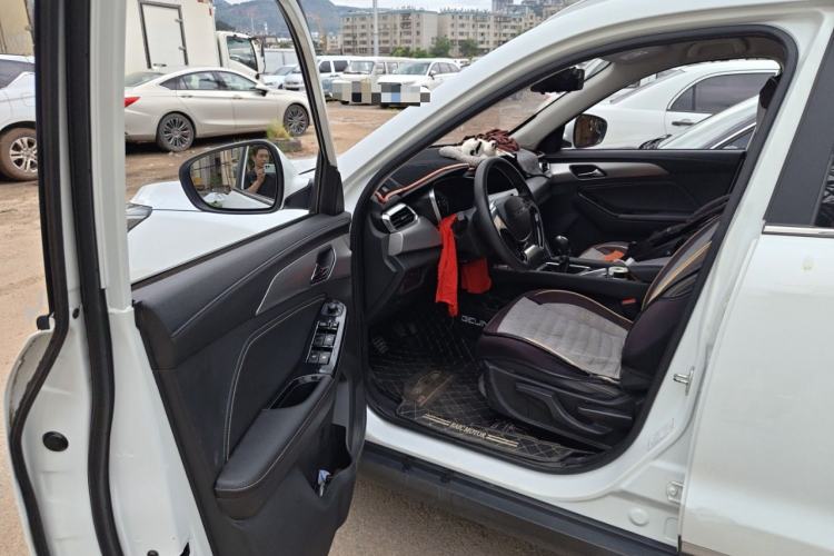 Used BAIC Beijing X3 2019 1.5T Manual Glory Edition Driver Seat