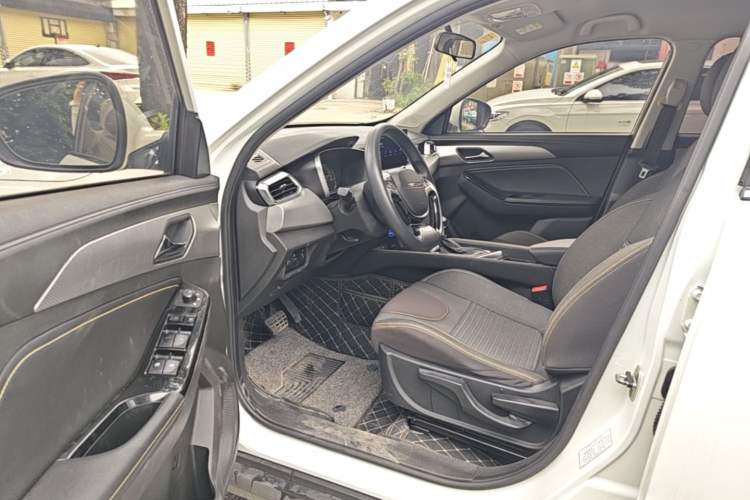 Used BAIC Beijing X3 2019 1.5T CVT Glory Edition Driver Seat