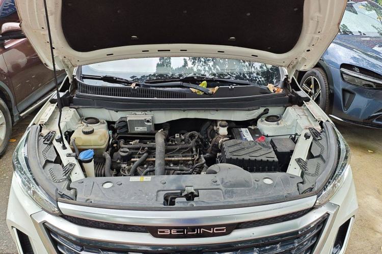 Used BAIC Beijing X3 2019 1.5T Manual Glory Edition Engine Bay