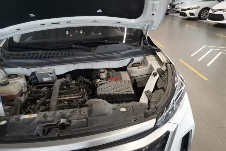 Used BAIC Beijing X3 2019 1.5T CVT Glory Edition Engine Bay Left