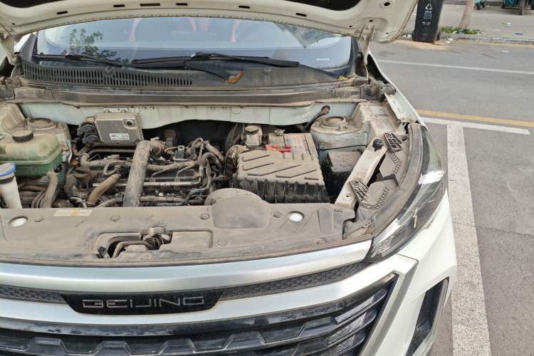 Used BAIC Beijing X3 2019 1.5T Manual Glory Edition Engine Bay Left