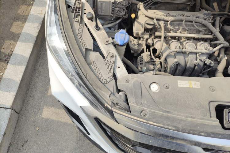 Used BAIC Beijing X3 2019 1.5L Manual Glory Edition Engine Bay Right