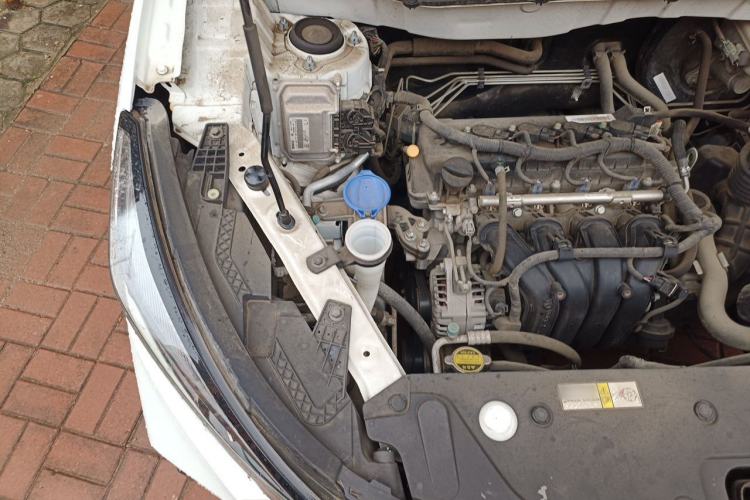 Used BAIC Beijing X3 2019 1.5L Manual Glory Edition Engine Bay Right