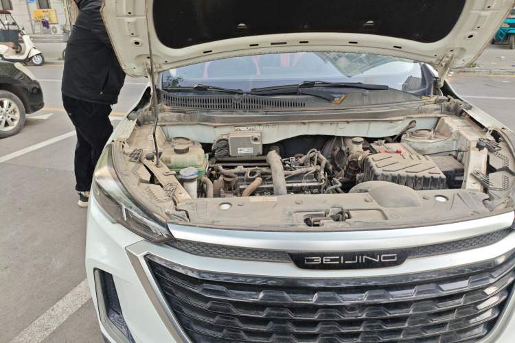 Used BAIC Beijing X3 2019 1.5T Manual Glory Edition Engine Bay Right