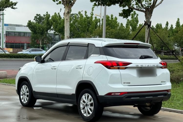 Used BAIC Beijing X3 2019 1.5T CVT Glory Edition Exterior 3