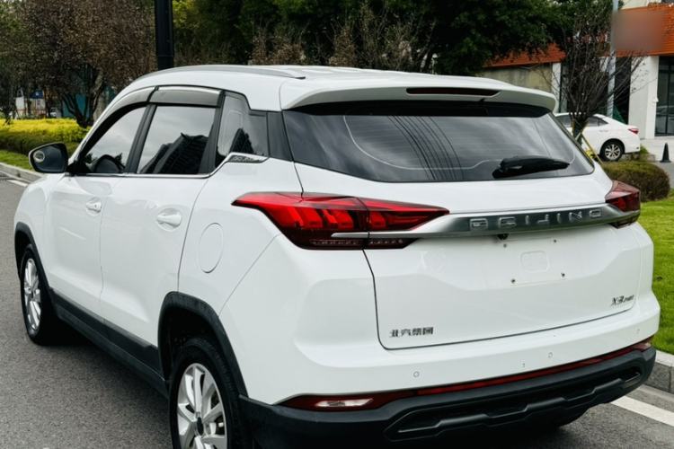 Used BAIC Beijing X3 2019 1.5T Manual Glory Edition Exterior 3