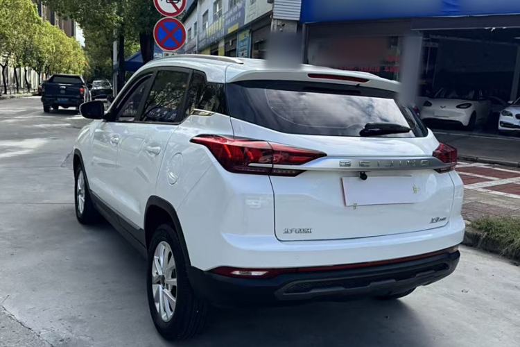 Used BAIC Beijing X3 2019 1.5T CVT Glory Edition Exterior 3