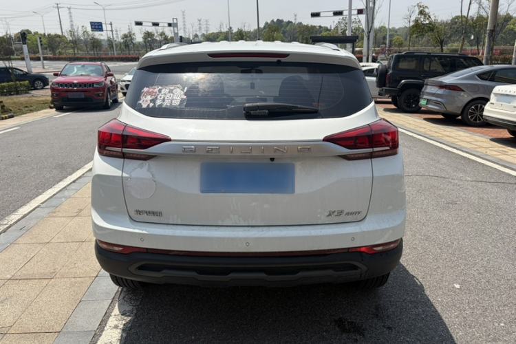 Used BAIC Beijing X3 2019 1.5T CVT Glory Edition Exterior 4
