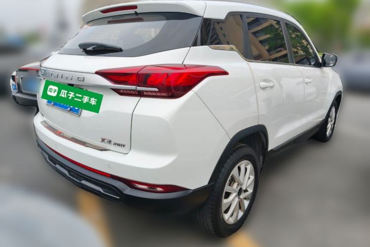 Used BAIC Beijing X3 2019 1.5T Manual Glory Edition Exterior 5