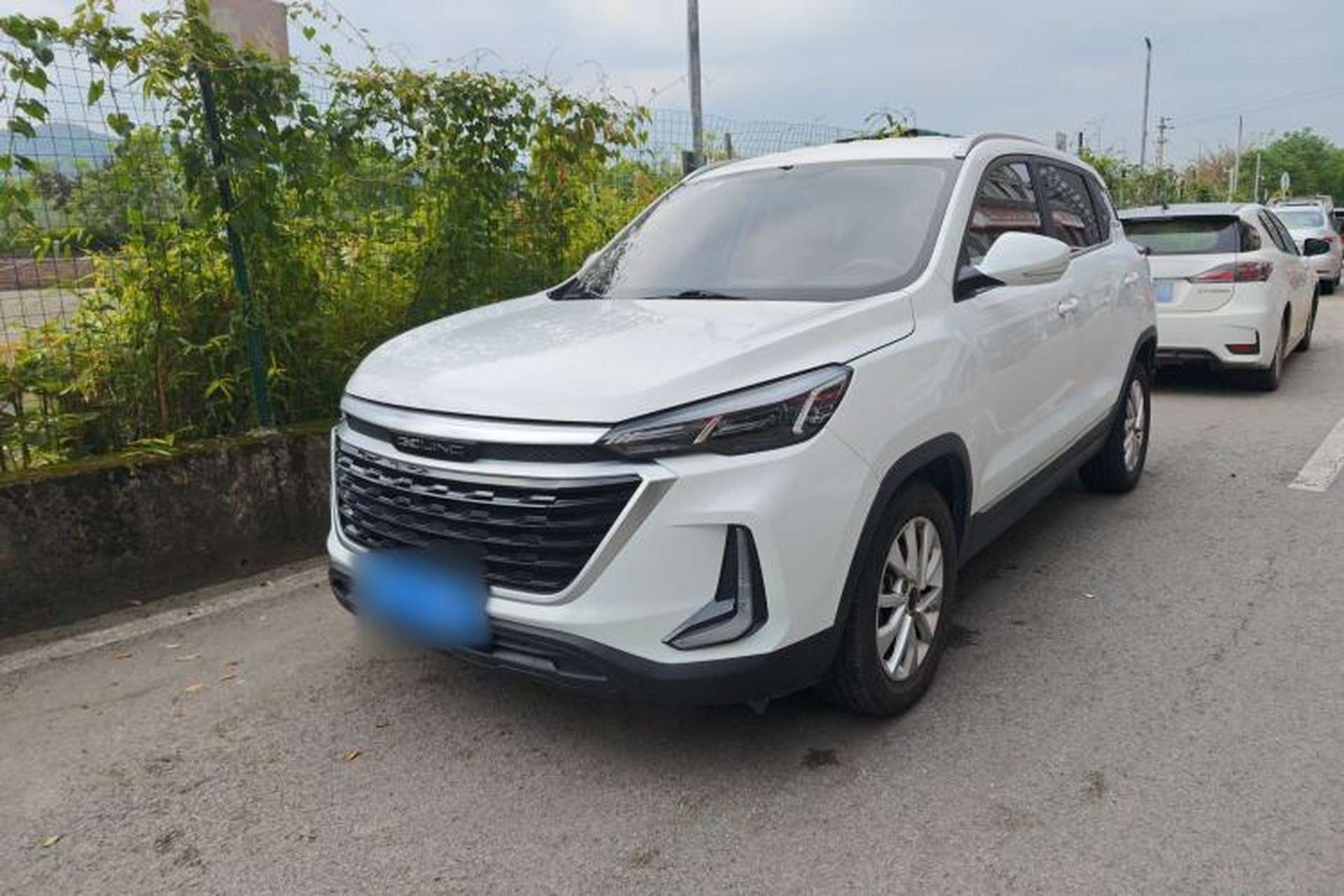 Used BAIC Beijing X3 2019 1.5T CVT Glory Edition Front Left 45 Deg