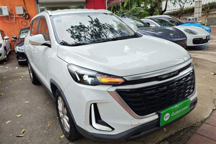 Used BAIC Beijing X3 2019 1.5T Manual Glory Edition Front Right 45 Deg