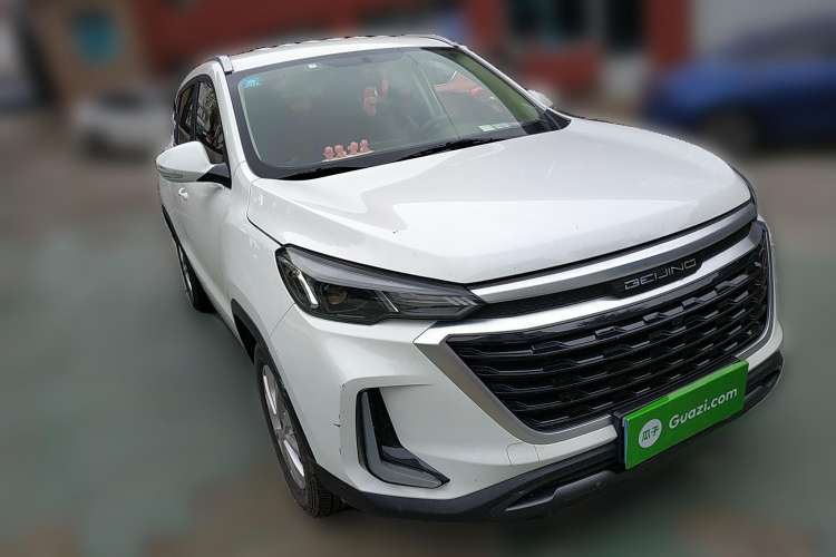 Used BAIC Beijing X3 2019 1.5L Automatic Glory Edition Front Right 45 Deg