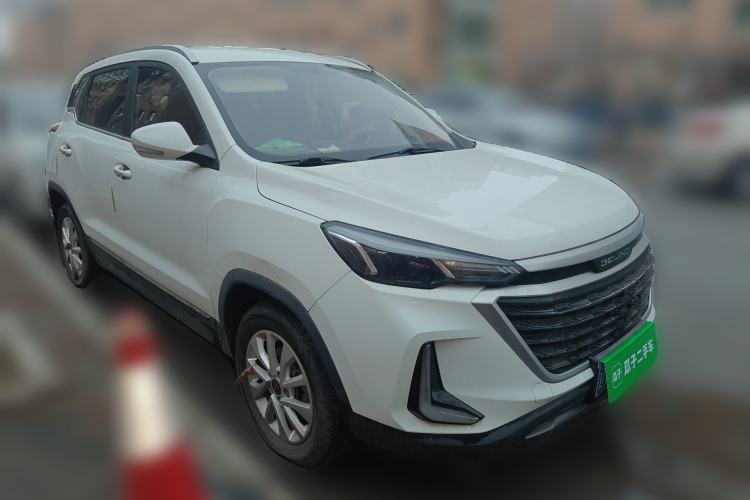 Used BAIC Beijing X3 2019 1.5L Manual Glory Edition Front Right 45 Deg