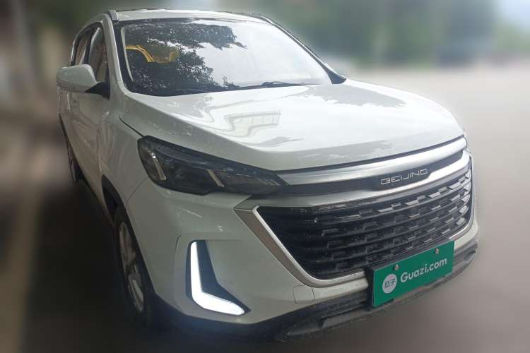 Used BAIC Beijing X3 2019 1.5T CVT Glory Edition Front Right 45 Deg