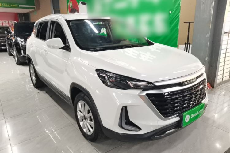 Used BAIC Beijing X3 2019 1.5T Manual Glory Edition Front Right 45 Deg