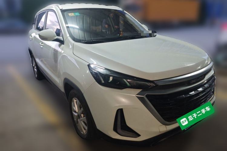 Used BAIC Beijing X3 2019 1.5T Manual Glory Edition Front Right 45 Deg