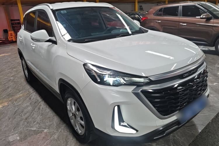 Used BAIC Beijing X3 2019 1.5T Manual Glory Edition Front Right 45 Deg