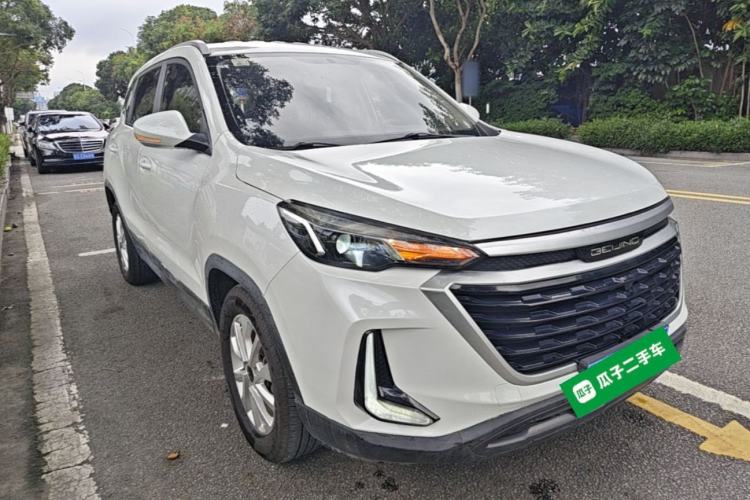 Used BAIC Beijing X3 2019 1.5T CVT Glory Edition Front Right 45 Deg