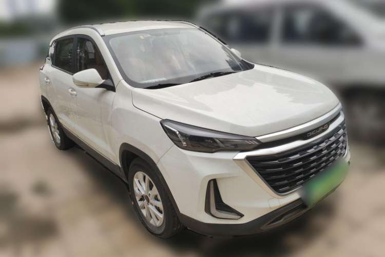 Used BAIC Beijing X3 2019 1.5T CVT Glory Edition Front Right 45 Deg
