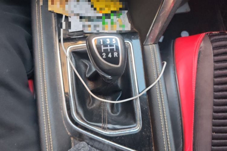 Used BAIC Beijing X3 2019 1.5L Manual Glory Edition Gear Lever