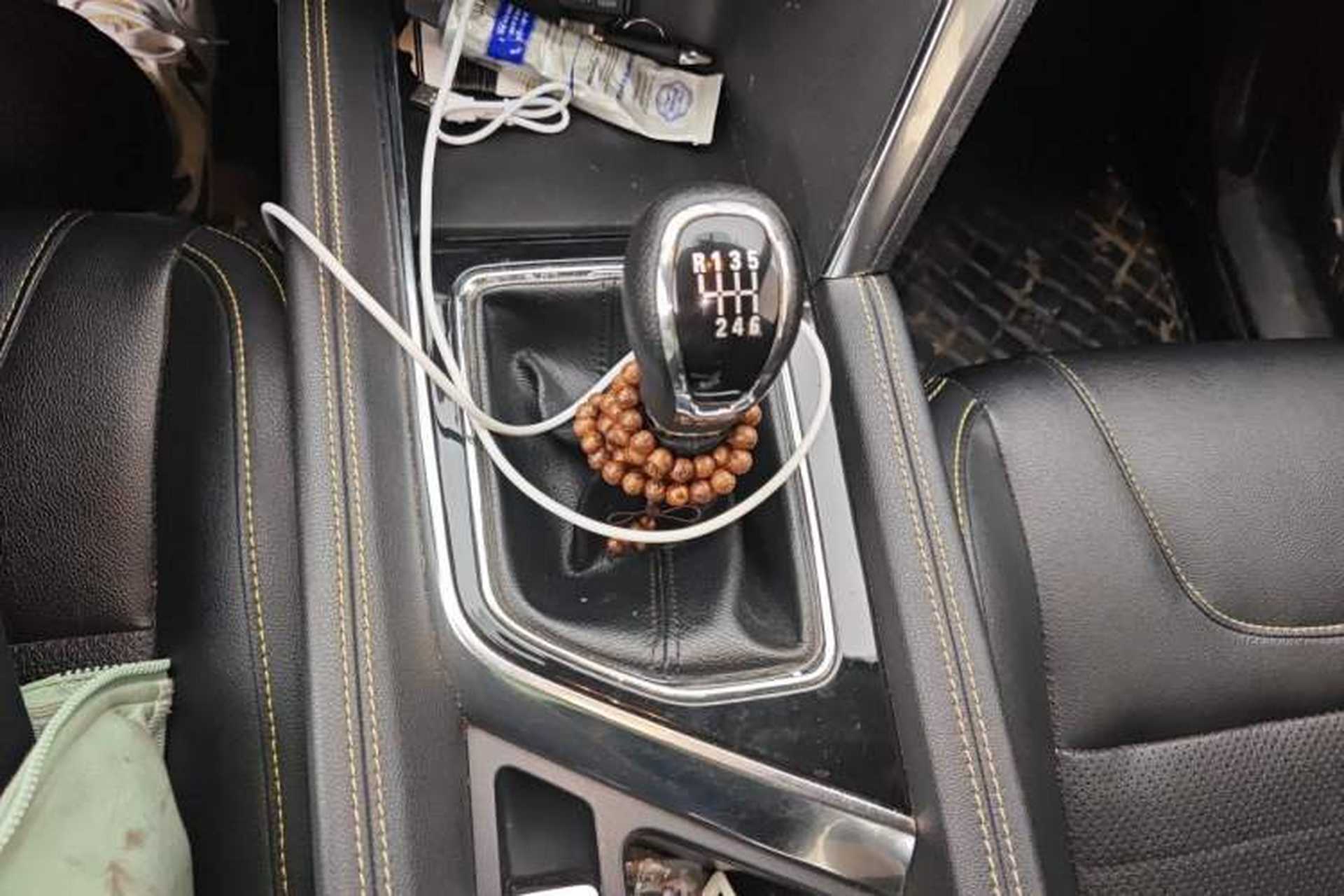 Used BAIC Beijing X3 2019 1.5T Manual Glory Edition Gear Lever