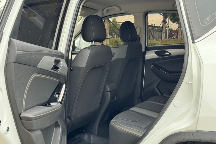Used BAIC Beijing X3 2019 1.5T CVT Glory Edition Headliner