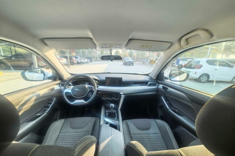 Used BAIC Beijing X3 2019 1.5T Manual Glory Edition Interior 1