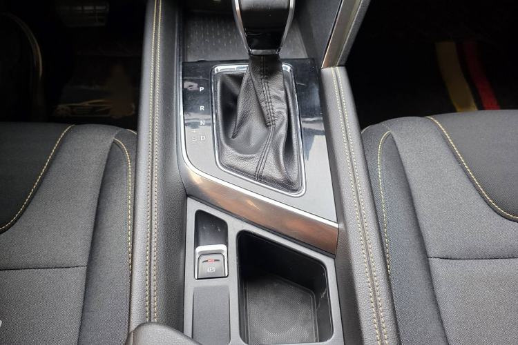 Used BAIC Beijing X3 2019 1.5T CVT Glory Edition Interior 11