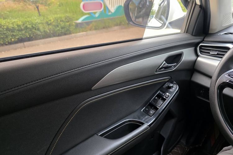 Used BAIC Beijing X3 2019 1.5T CVT Glory Edition Interior 13