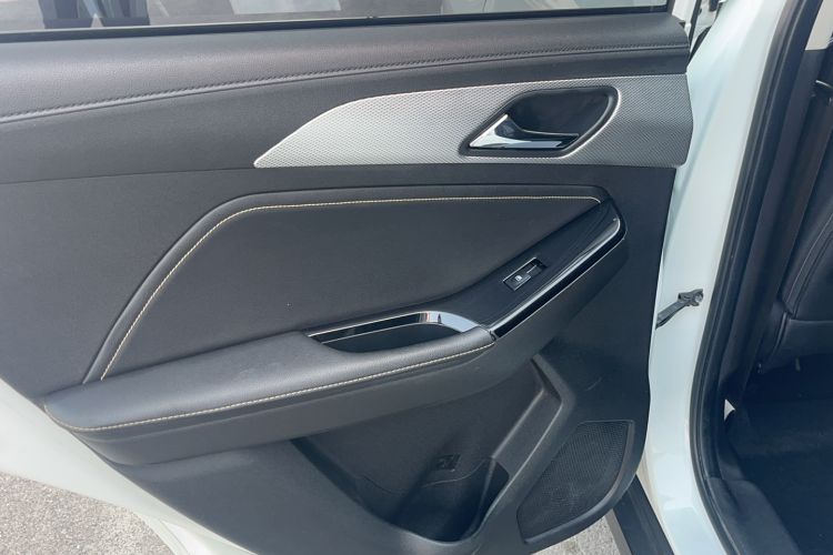 Used BAIC Beijing X3 2019 1.5T CVT Glory Edition Interior 2