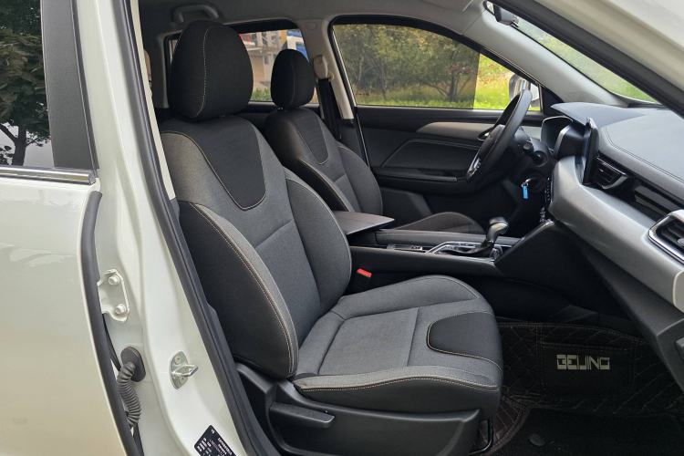 Used BAIC Beijing X3 2019 1.5T CVT Glory Edition Interior 2