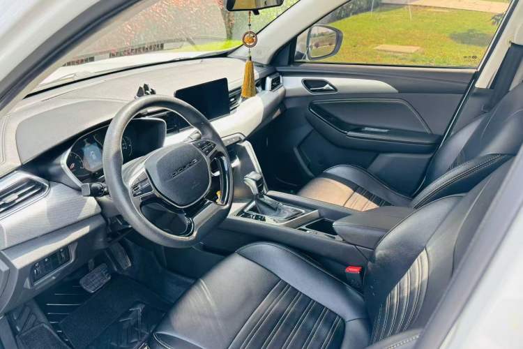 Used BAIC Beijing X3 2019 1.5T CVT Glory Edition Interior 2