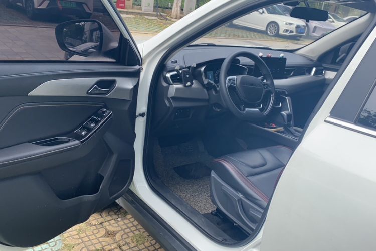 Used BAIC Beijing X3 2019 1.5T CVT Glory Edition Interior 2