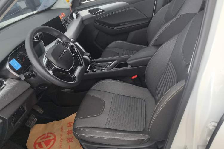 Used BAIC Beijing X3 2019 1.5T CVT Glory Edition Interior 2