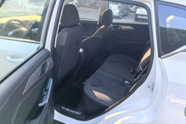 Used BAIC Beijing X3 2019 1.5T Manual Glory Edition Interior 3
