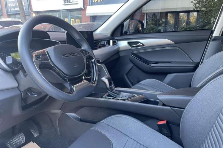 Used BAIC Beijing X3 2019 1.5L Automatic Glory Edition Interior 3