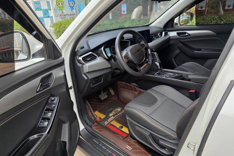 Used BAIC Beijing X3 2019 1.5T CVT Glory Edition Interior 3