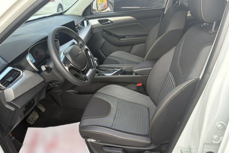 Used BAIC Beijing X3 2019 1.5T CVT Glory Edition Interior 3
